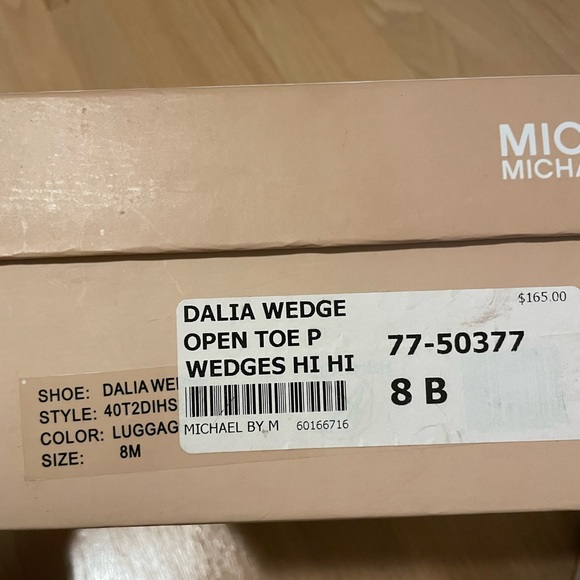 Michael Kors Wedge - Picture 6 of 7